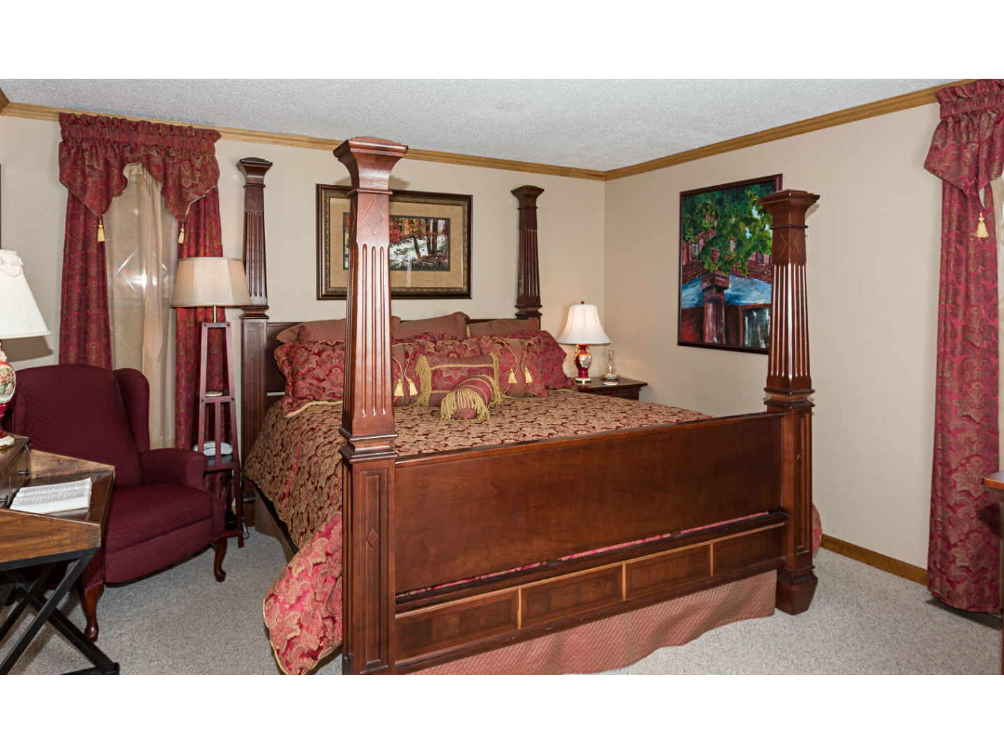 Gatlinburg Tennessee Bed and Breakfast Inn The Foxtrot Bed and Breakfast