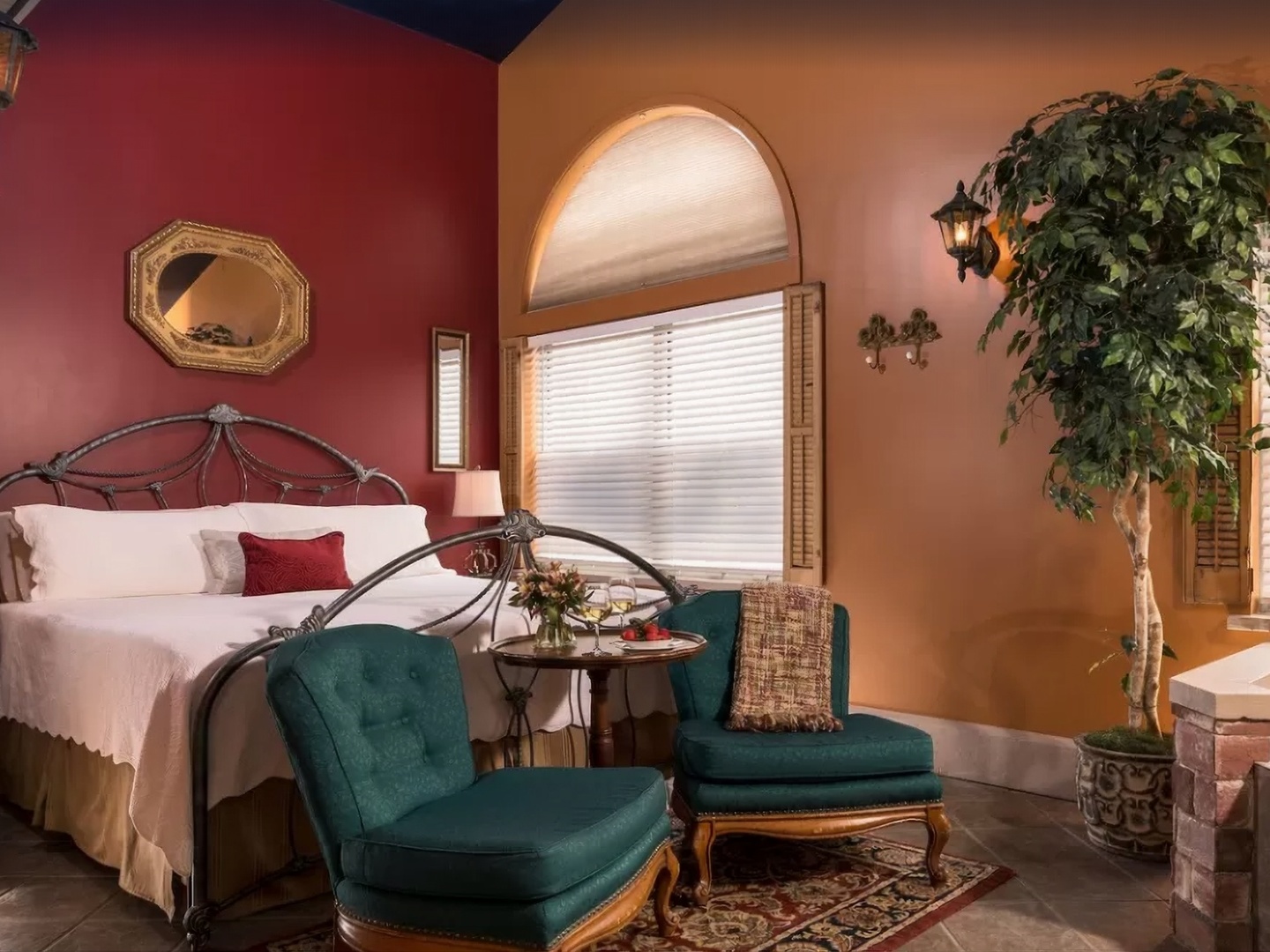 Castle in the Country, Allegan, Michigan Bed and Breakfasts Inns