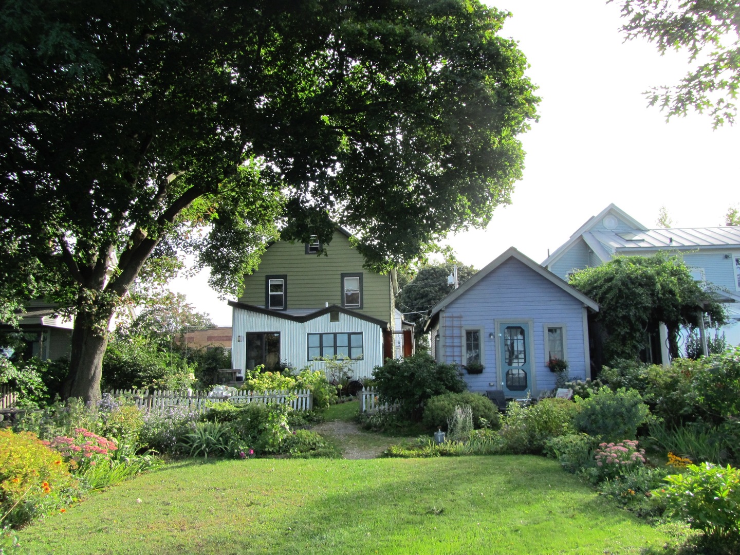 Burlington Vermont Bed and Breakfast Inn One of a Kind Bed & Breakfast