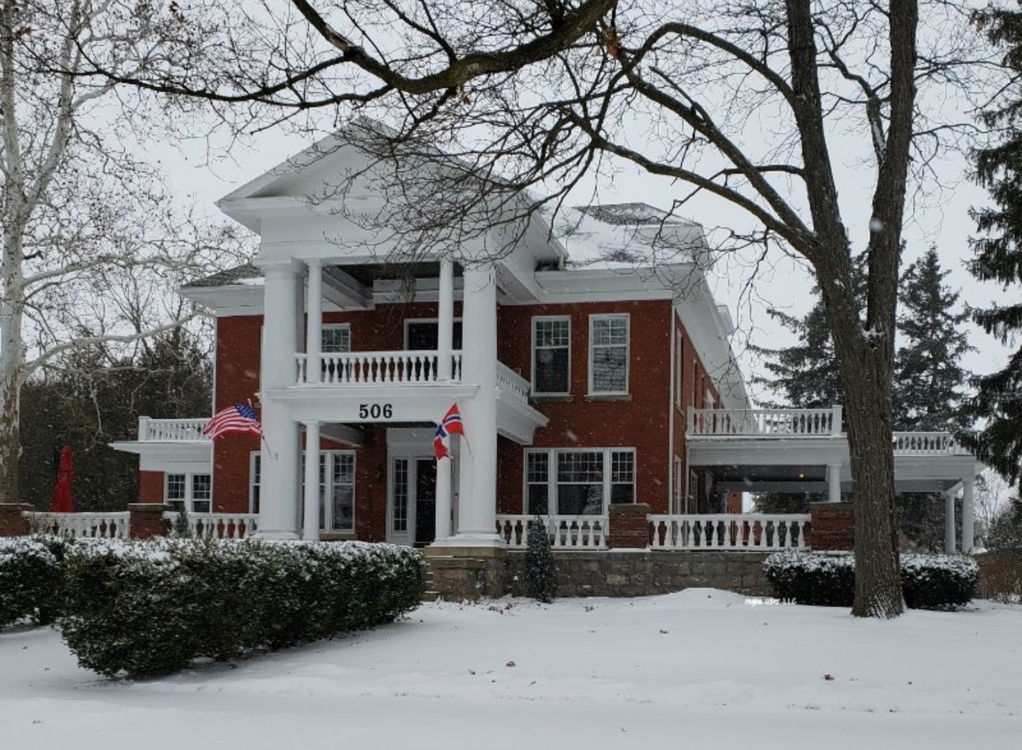 The Nordic Pineapple Bed and Breakfast, Saint Johns, Michigan Bed and