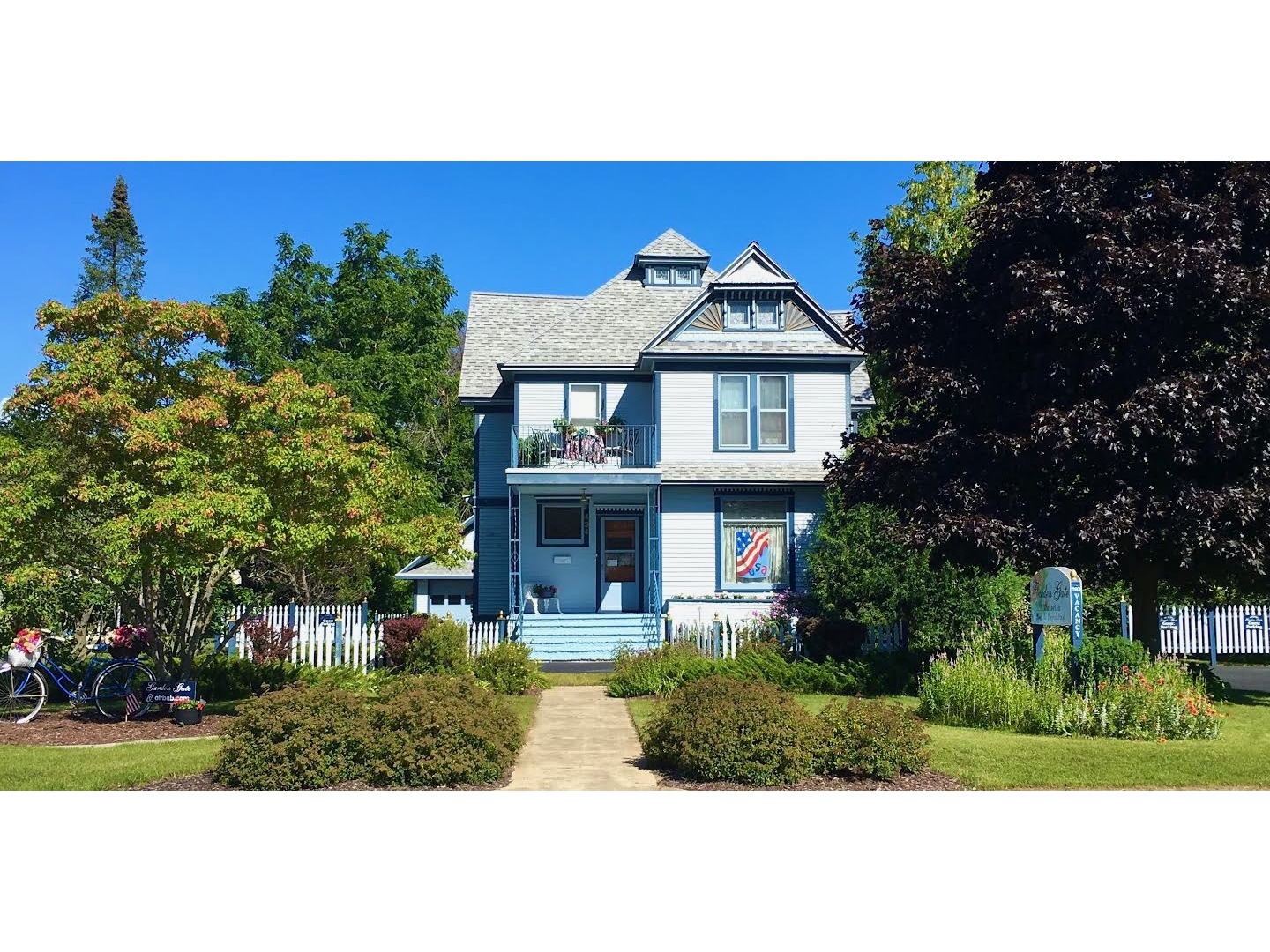 Garden Gate B&B, Sturgeon Bay, Wisconsin Bed and Breakfasts Inns