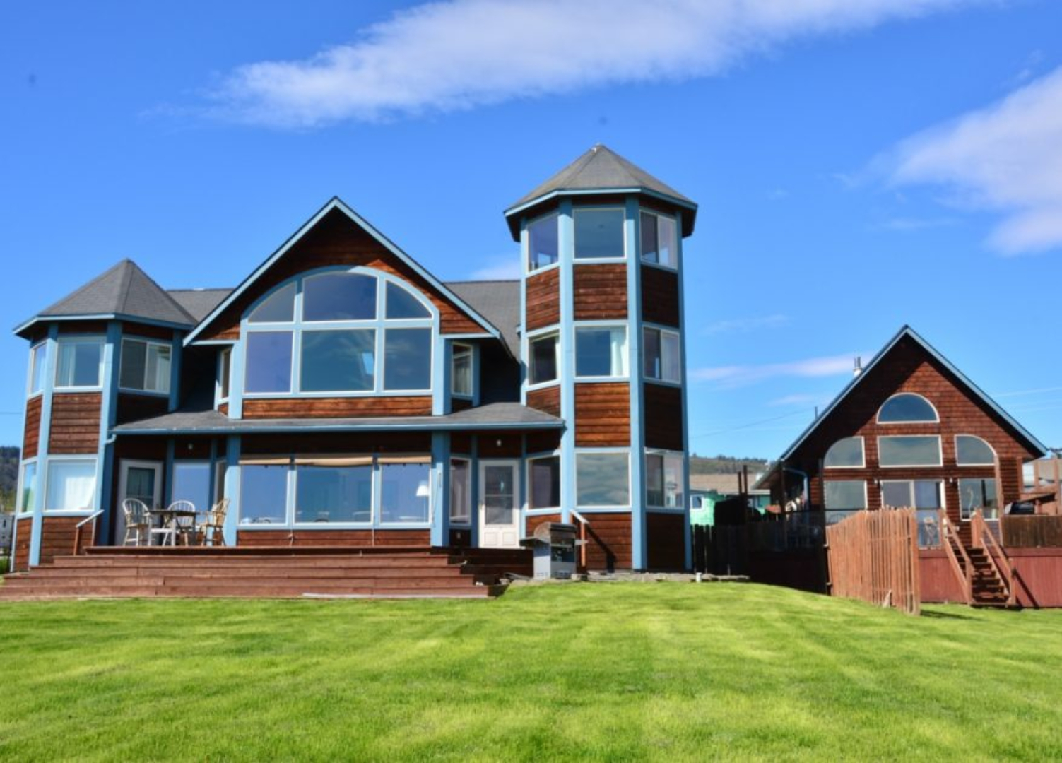 Driftwood Inn, Homer, Alaska Bed and Breakfasts Inns