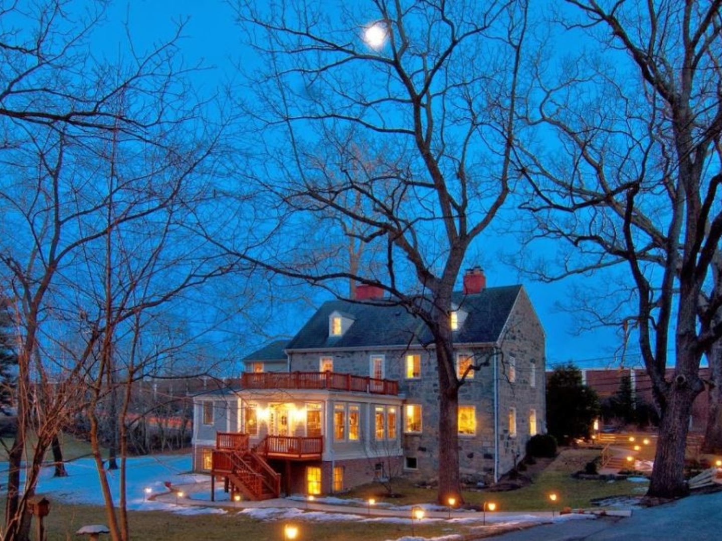 Wayside Inn, Ellicott City, Maryland Bed and Breakfasts Inns