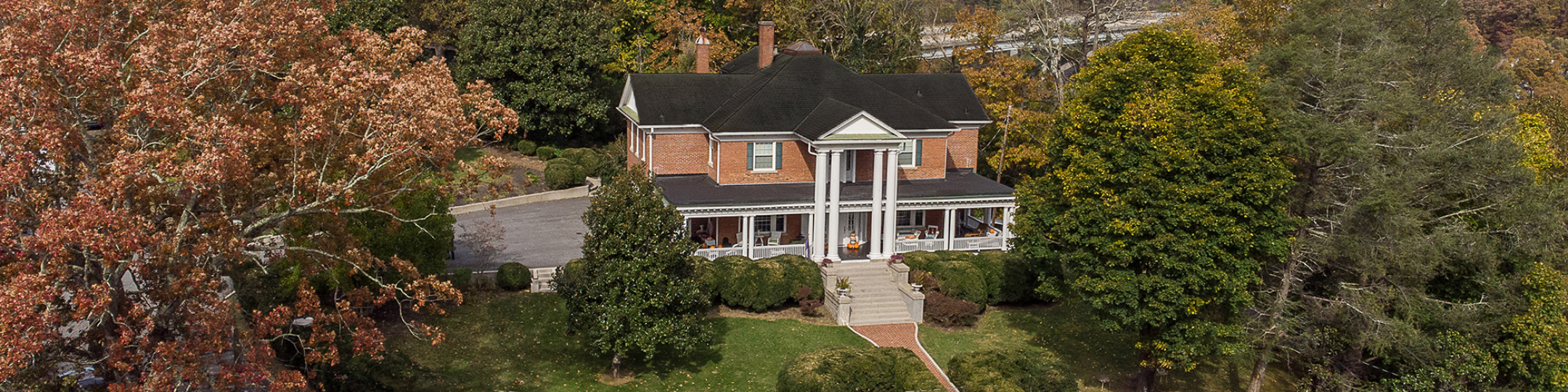 Hillcrest Mansion Inn, Clifton Virginia Bed and Breakfasts Inns