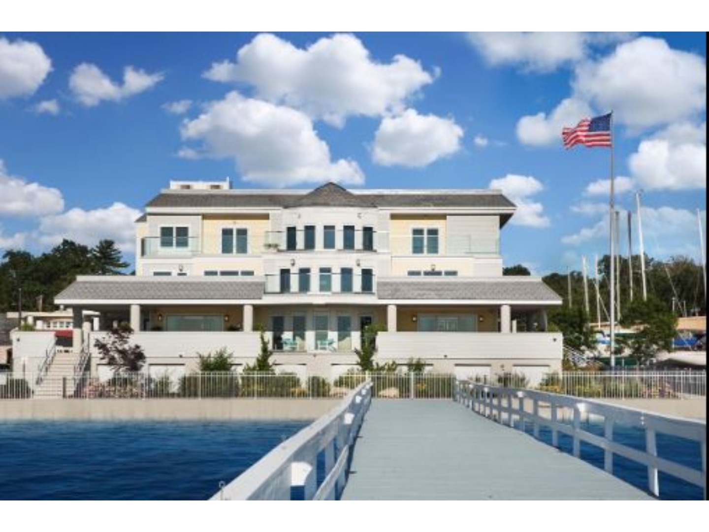 Knickerbocker Yacht Hotel, Port Washington, New York Bed and Breakfasts