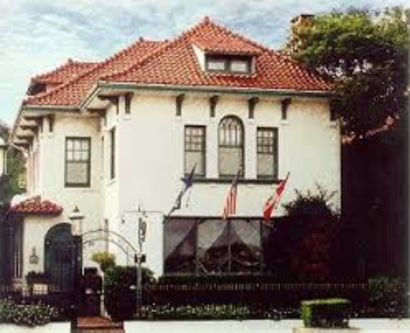 Casa De La Paz Bayfront Bed & Breakfast, St. Augustine, Florida Bed and