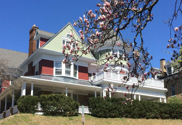 Berkeley House Bed & Breakfast, Staunton, Virginia Bed and Breakfasts Inns