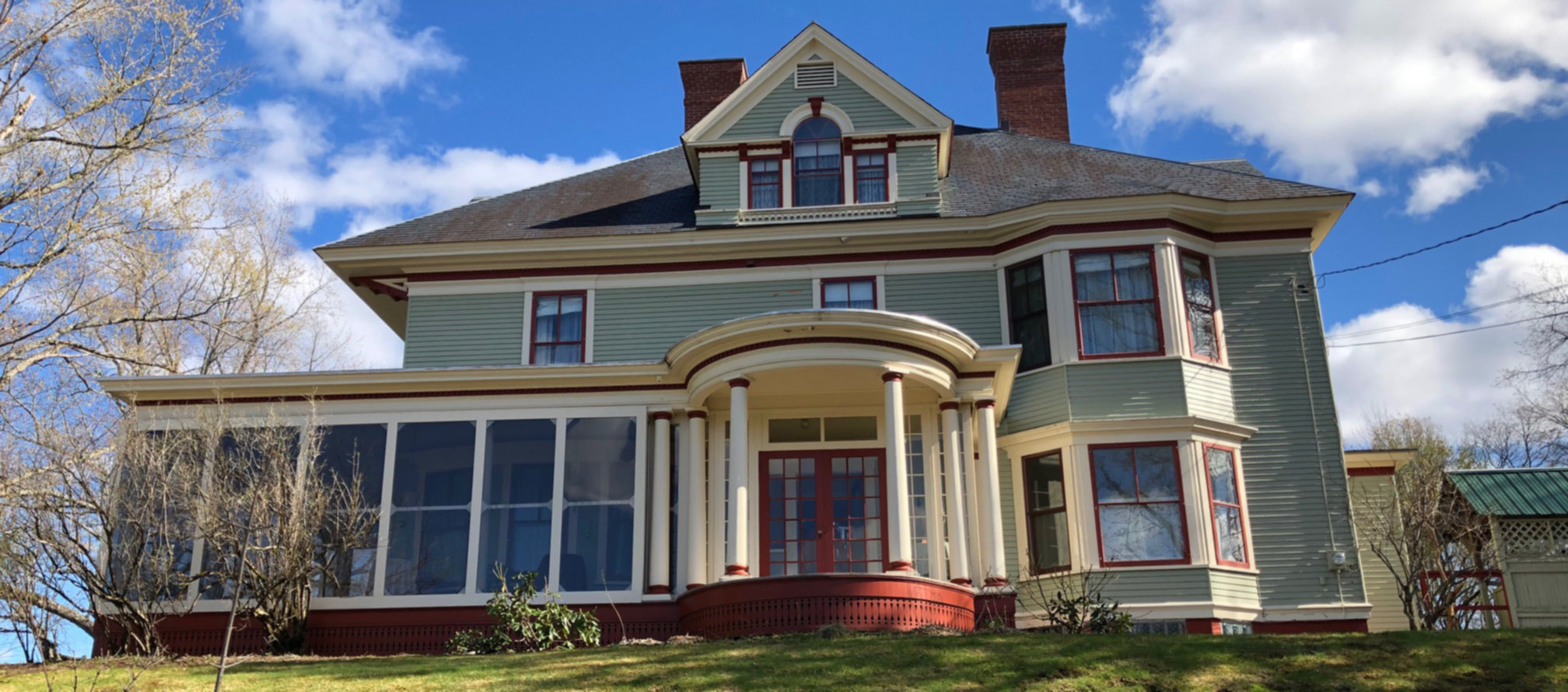 Guilford Bed and Breakfast, Guilford, Maine Bed and Breakfasts Inns