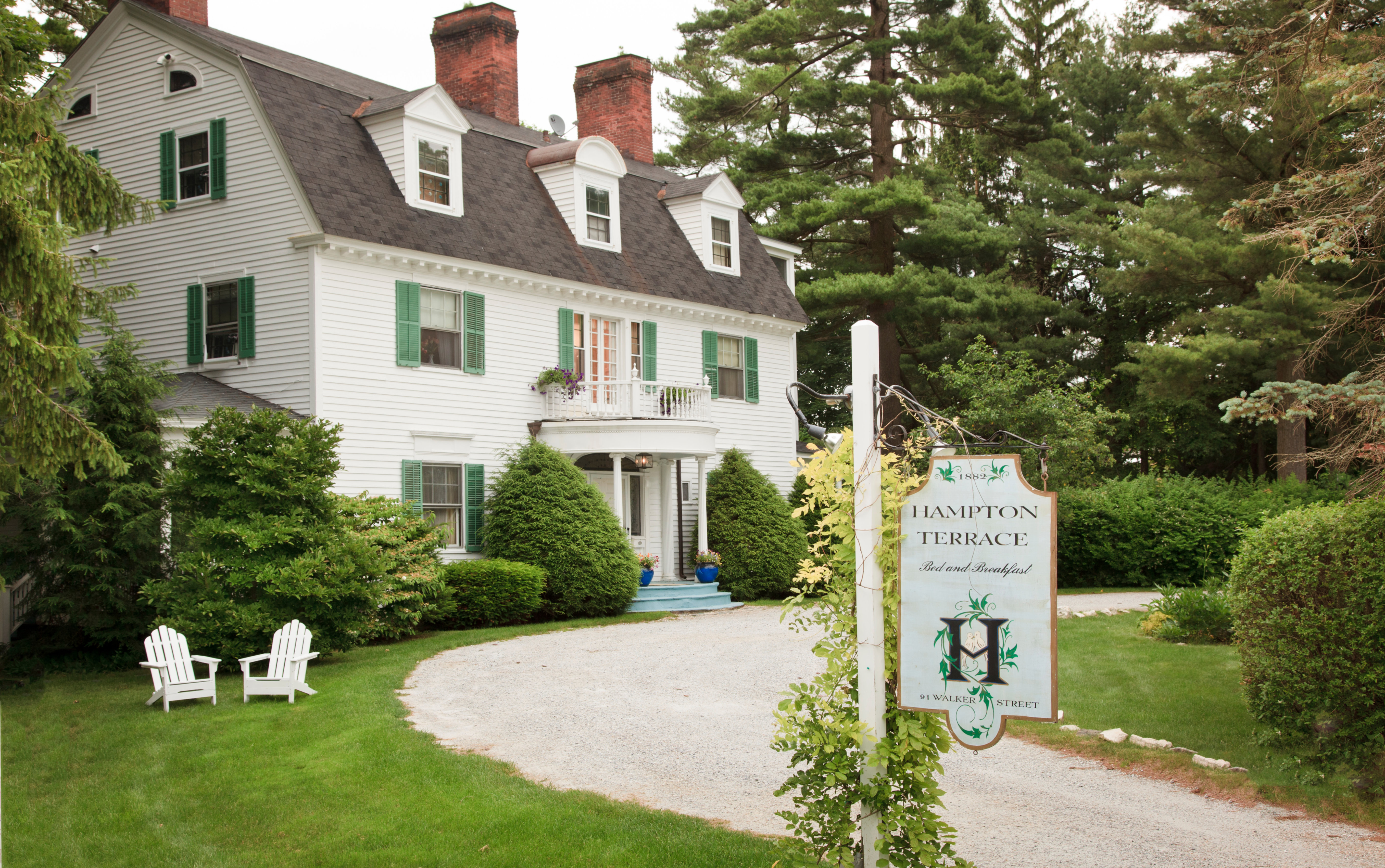 Hampton Terrace Inn, Lenox, Massachusetts Bed and Breakfasts Inns