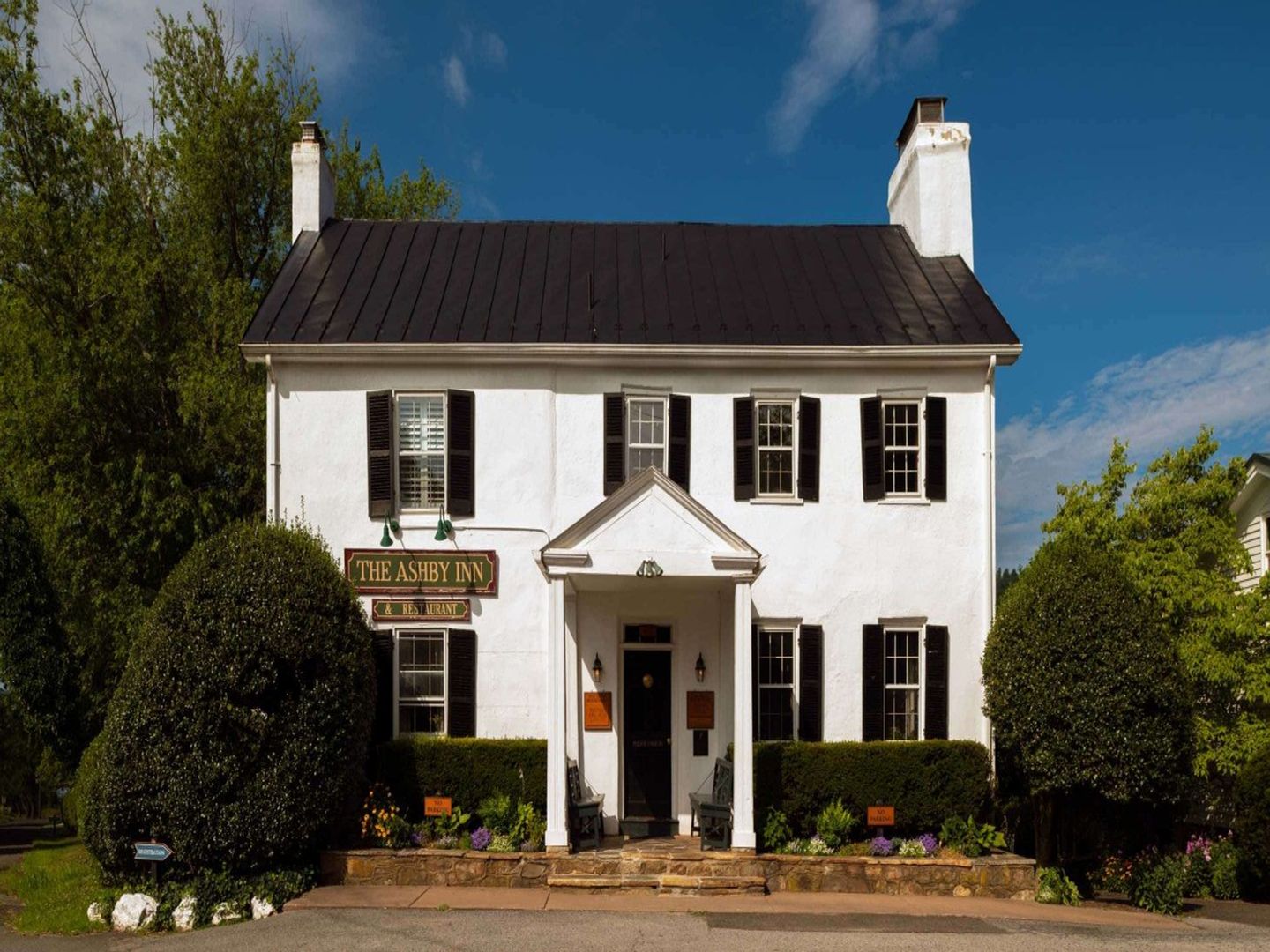 The Ashby Inn & Restaurant, Paris, Virginia Bed and Breakfasts Inns
