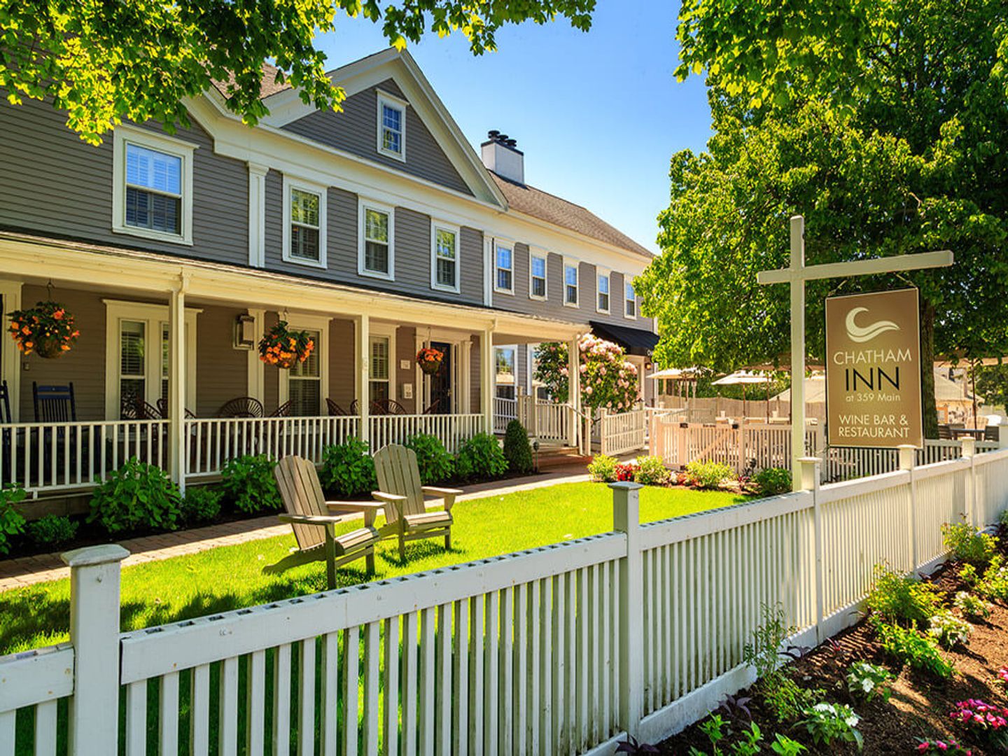 Chatham Inn at 359 Main, Chatham, Massachusetts Bed and Breakfasts Inns