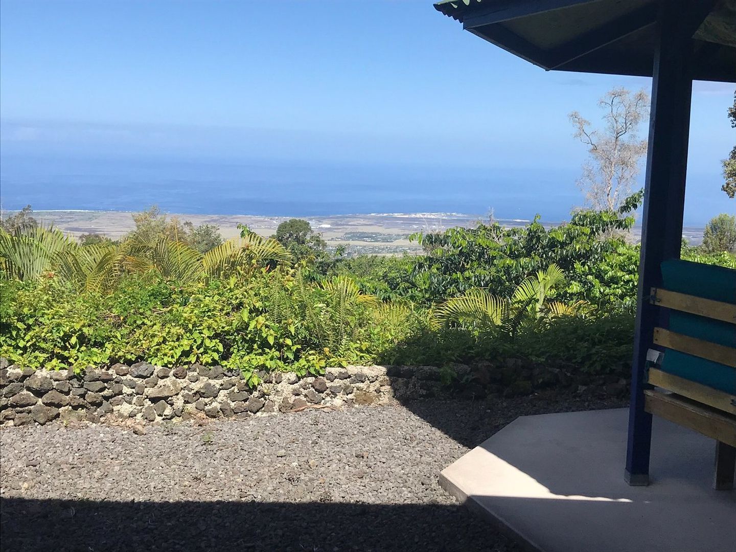 Mango Sunset BnB at Lyman Farms, KailuaKona, Hawaii Bed and Breakfasts