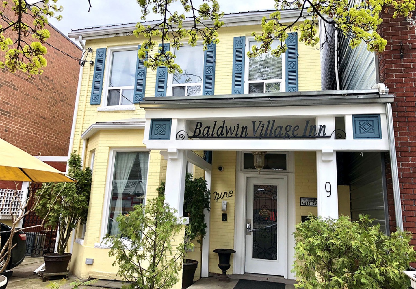 Baldwin Village Inn, Toronto, Ontario Bed and Breakfasts Inns