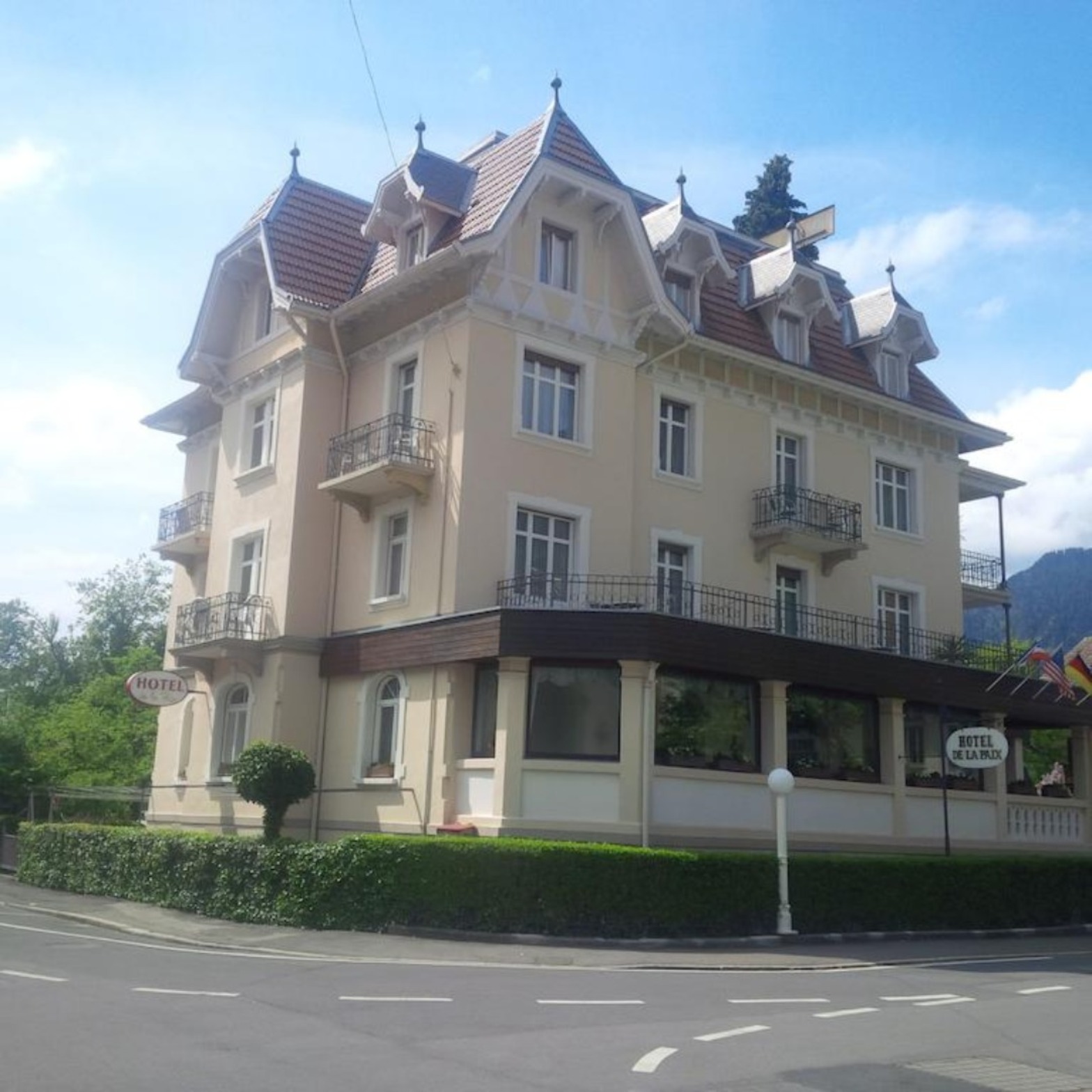 Hotel de la Paix, Interlaken, Bern Bed and Breakfasts Inns