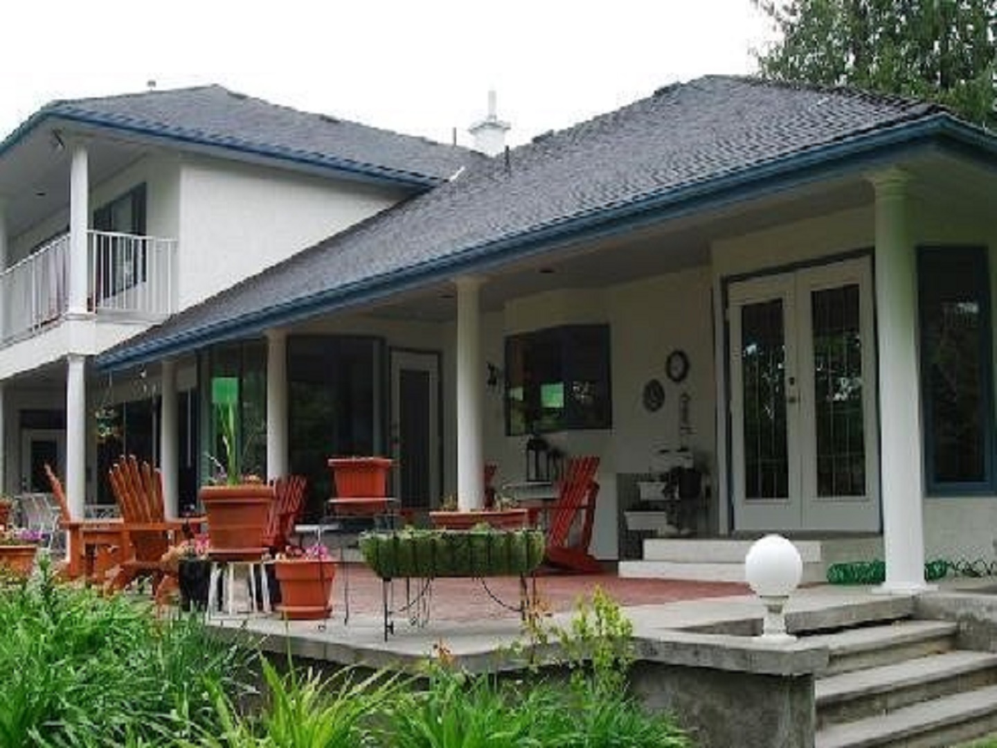 Lakeshore Bed and Breakfast, Kelowna, British Columbia Bed and